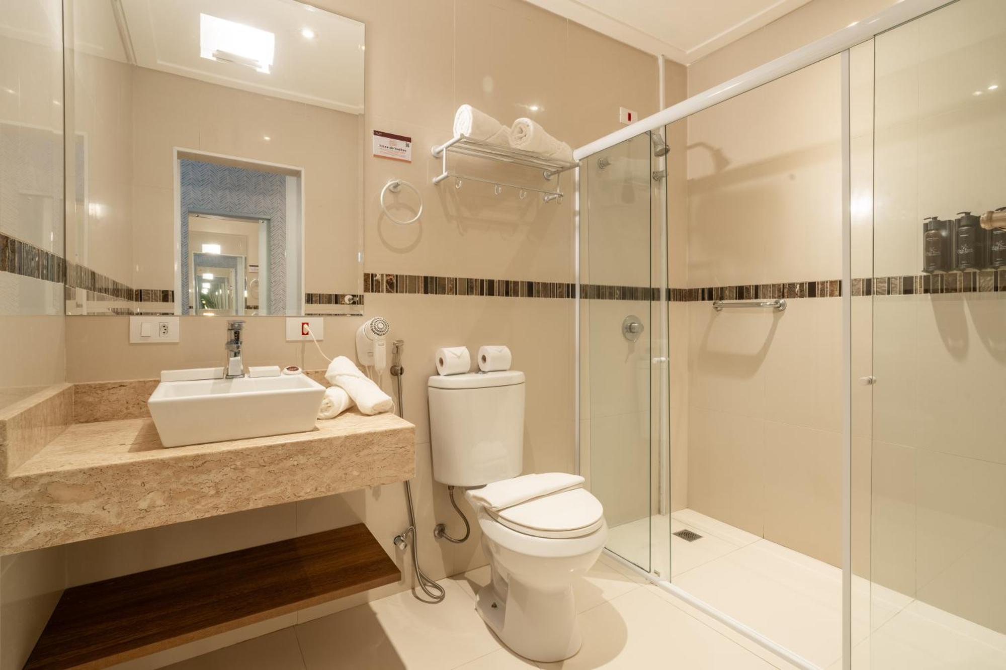 Hotel Chris Park 4*